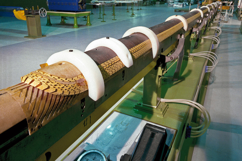 HERA DIPOLES
